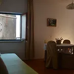 Linda شقة