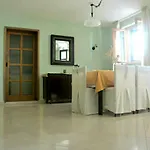 Linda