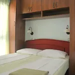Linda * دراسنيتش